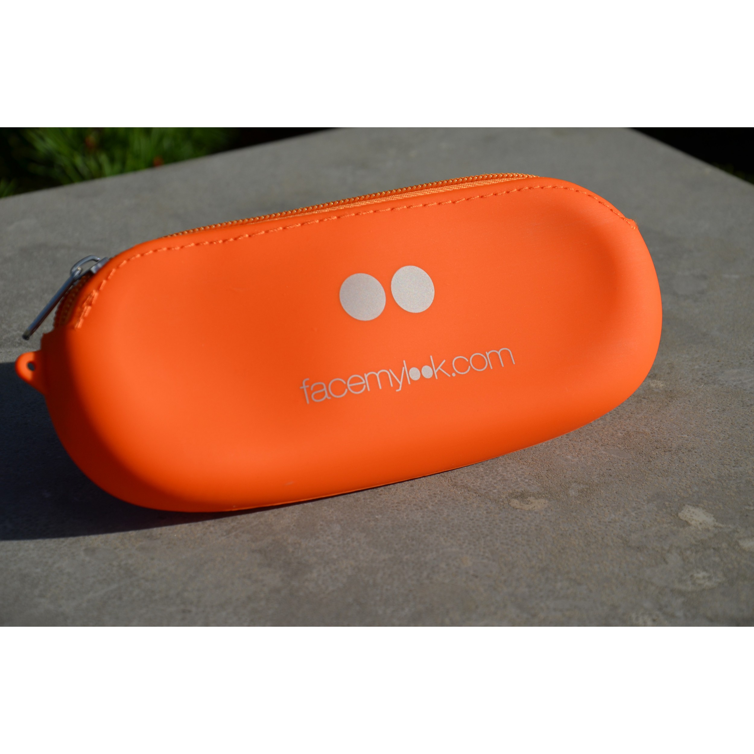 Facemylook  Orange silicone holder sunglasses - Category Accessories